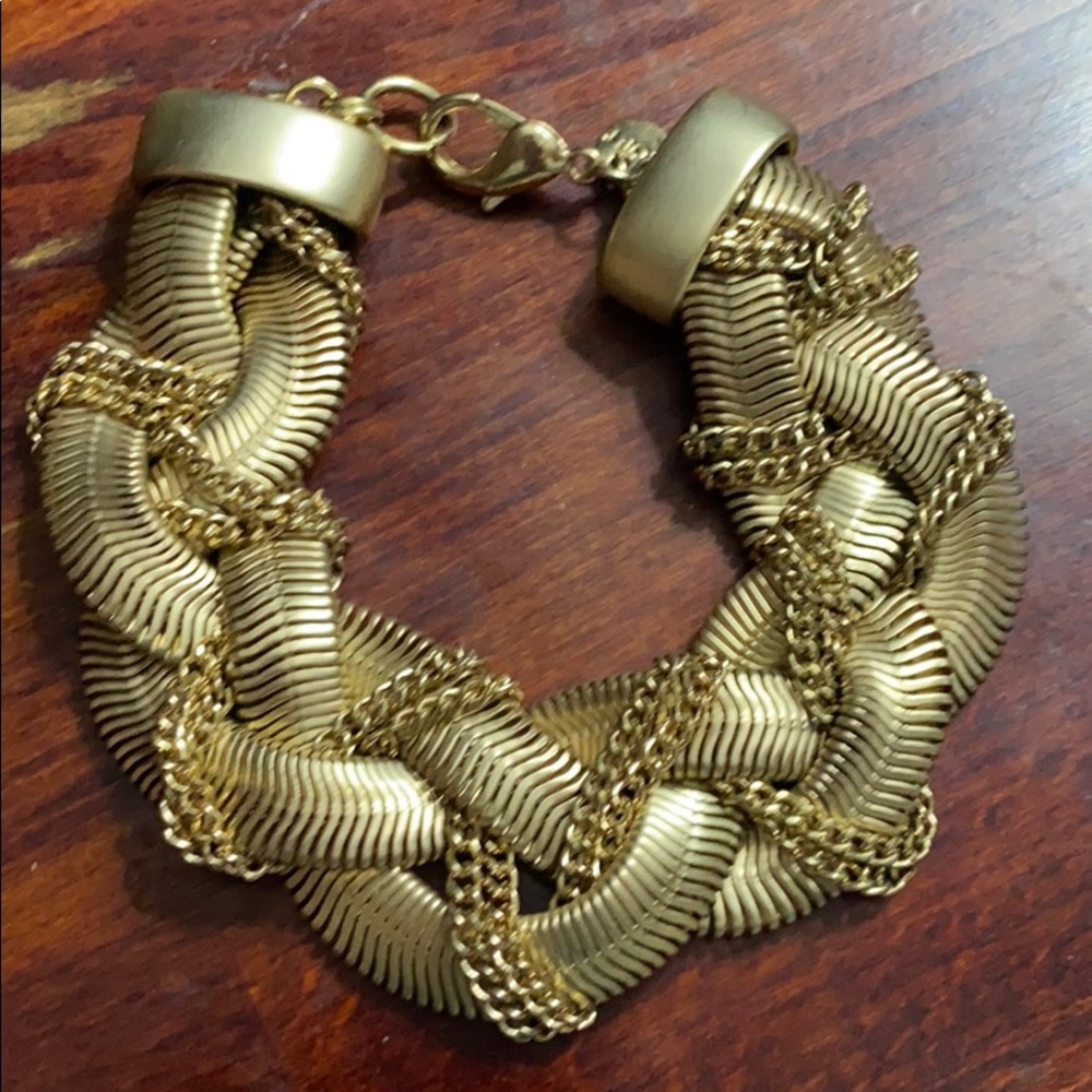 Ann Taylor LOFT gold bracelet